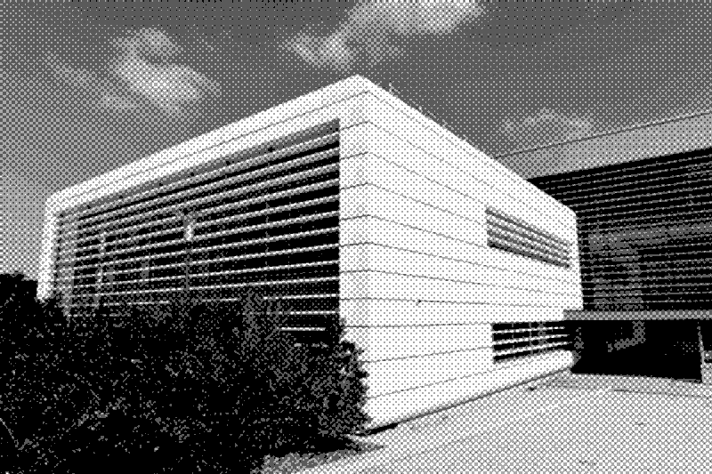 Bardage du bâtiment Financo